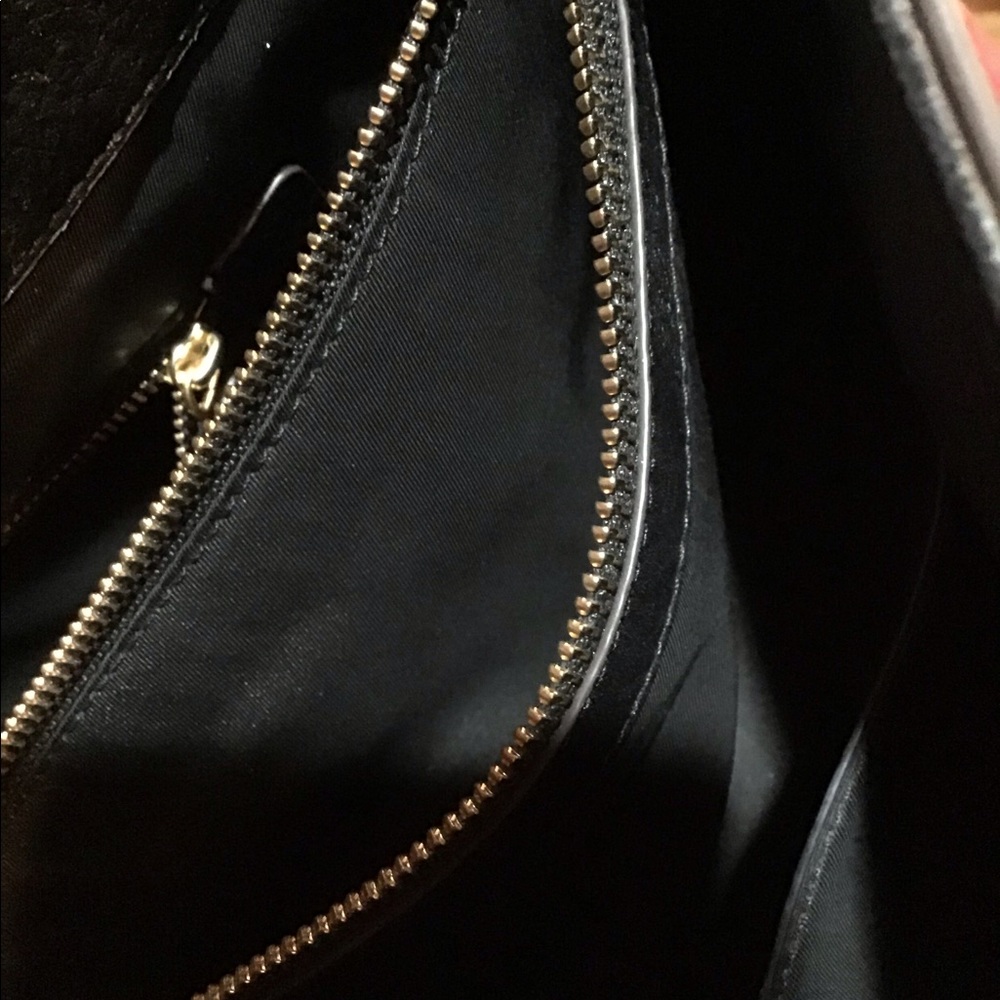 Tory Burch Mcgraw Slouchy Tassel Chain Tote - Picture 4 of 7